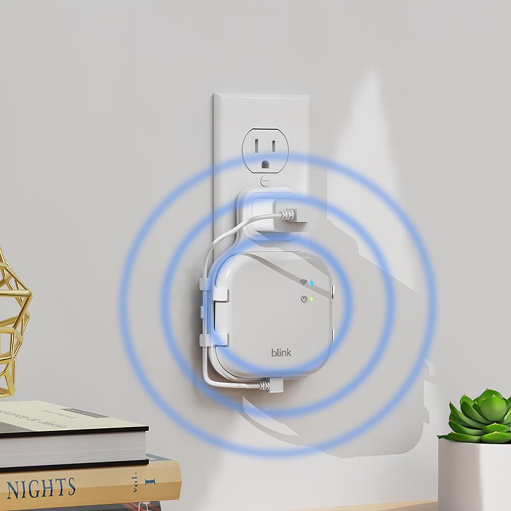 Wall Outlet Mounting Bracket with USB-C Cable W977
