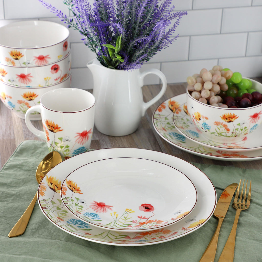 16 Piece Porcelain Dinnerware Set L469284