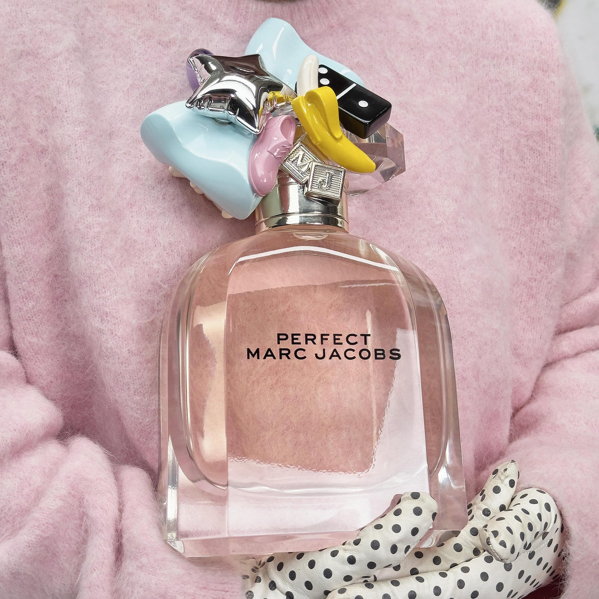 Eau de Parfum 3-Piece Gift Set, 3.3 oz, Body Lotion 2.5 oz, Travel Spray 0.33 oz Floral Perfume B234688